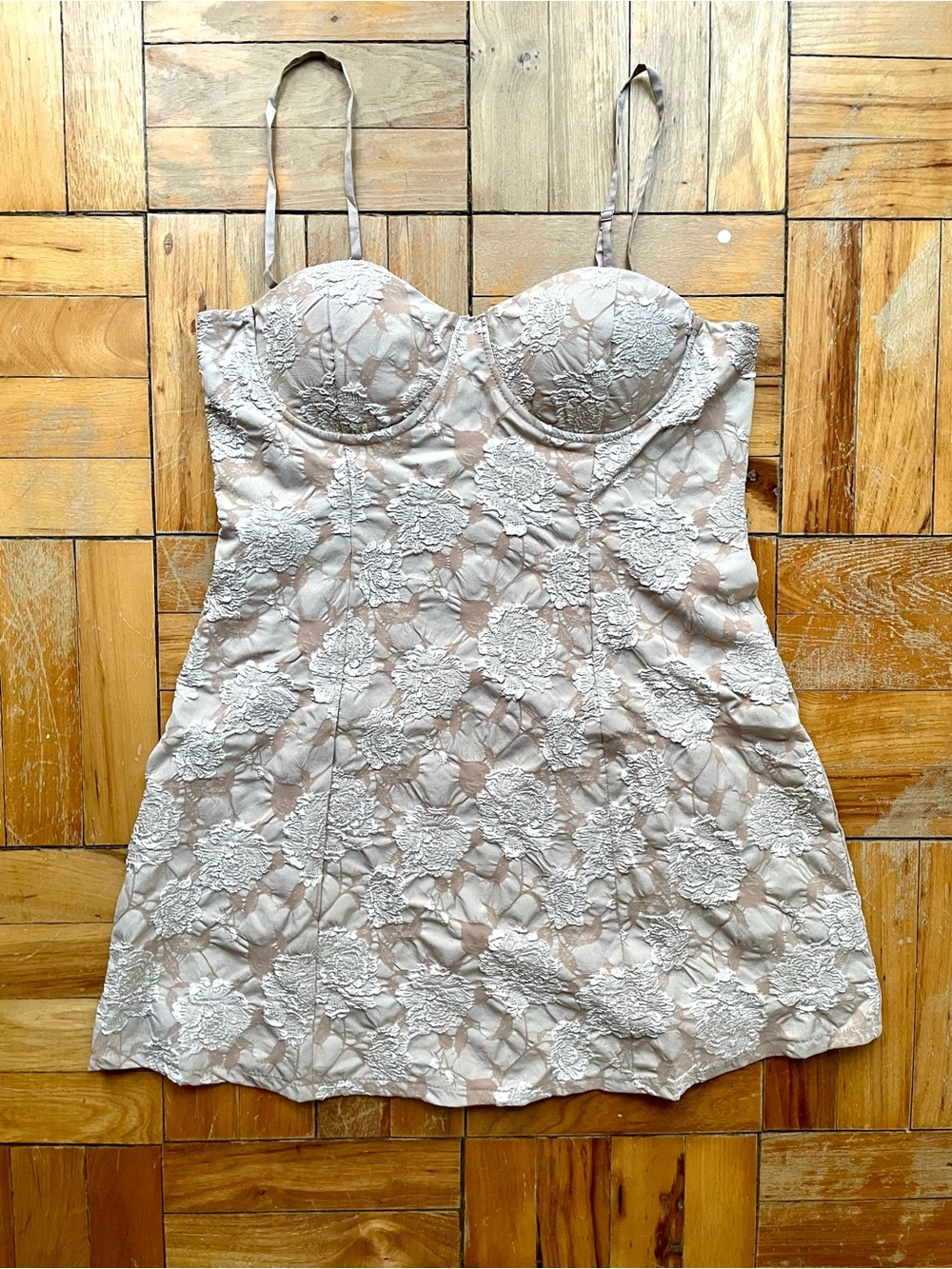Windsor Nude floral Mini Dress